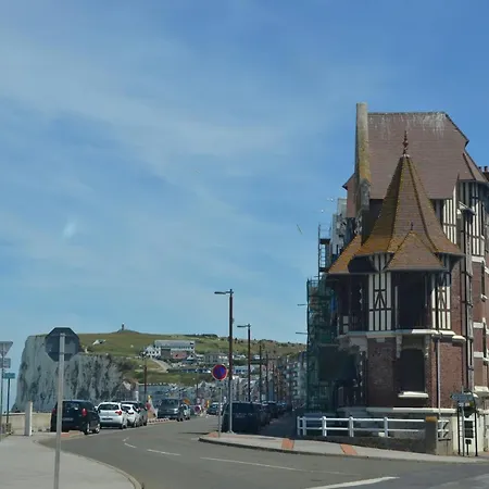 Le Treport Otel 2*