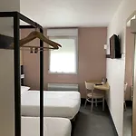 Отель Le Treport 2*